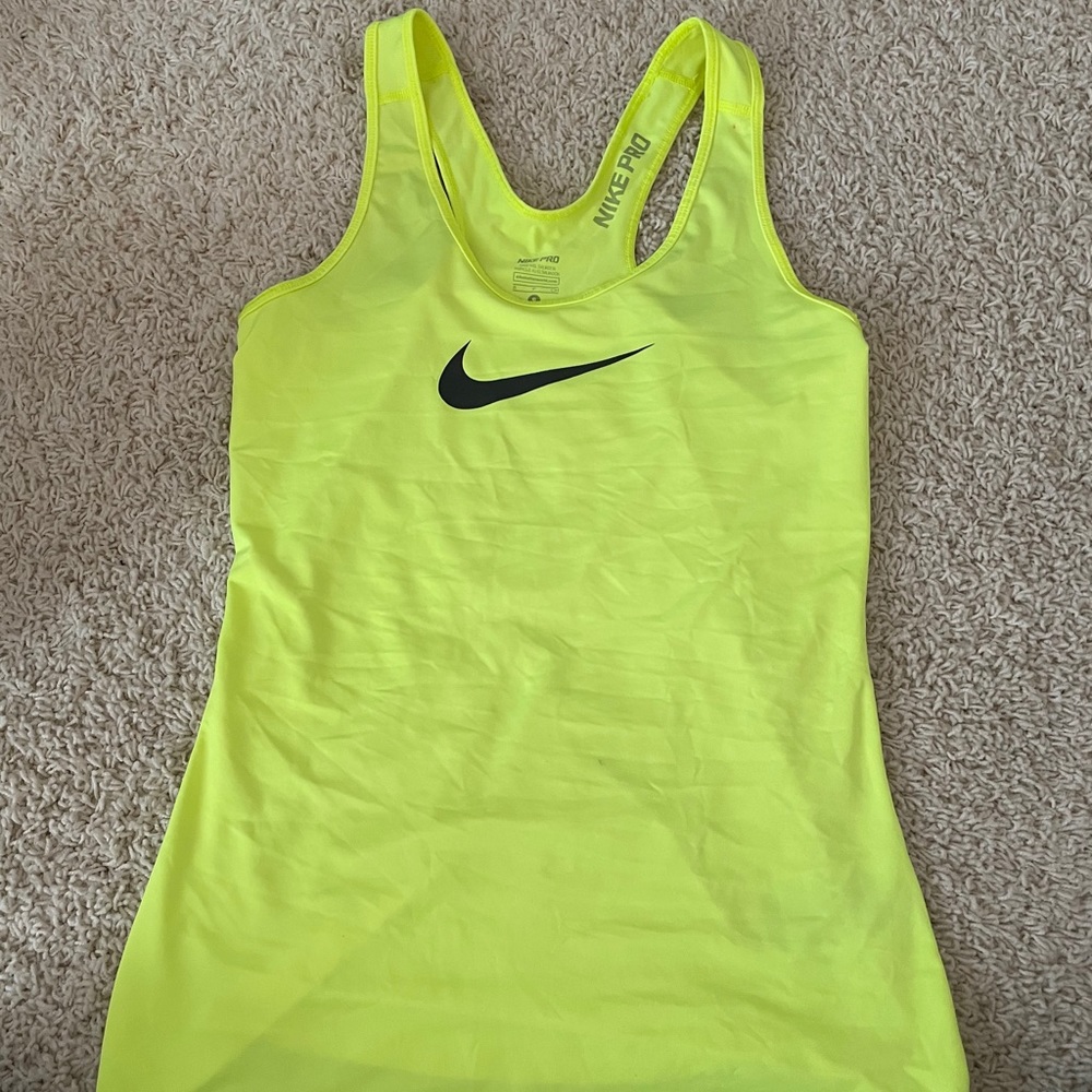 Nike Pro Women’s Tank Top